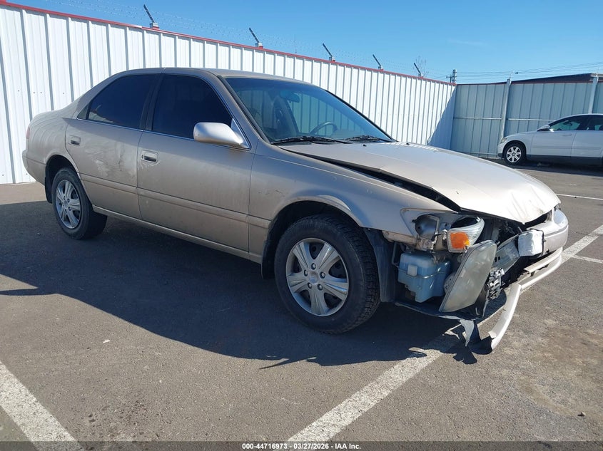 2000 Toyota Camry Le
