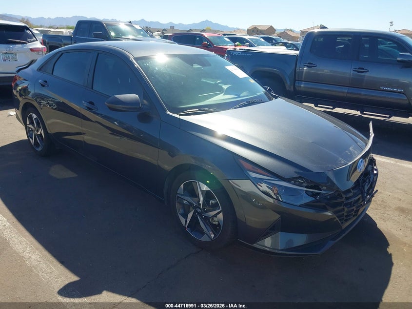 2023 Hyundai Elantra Sel