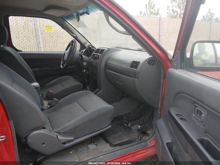 2004 Nissan Frontier Xe