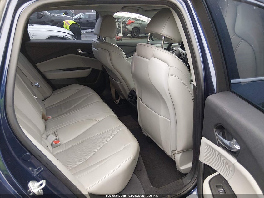 2021 ACURA TLX auction photo 8