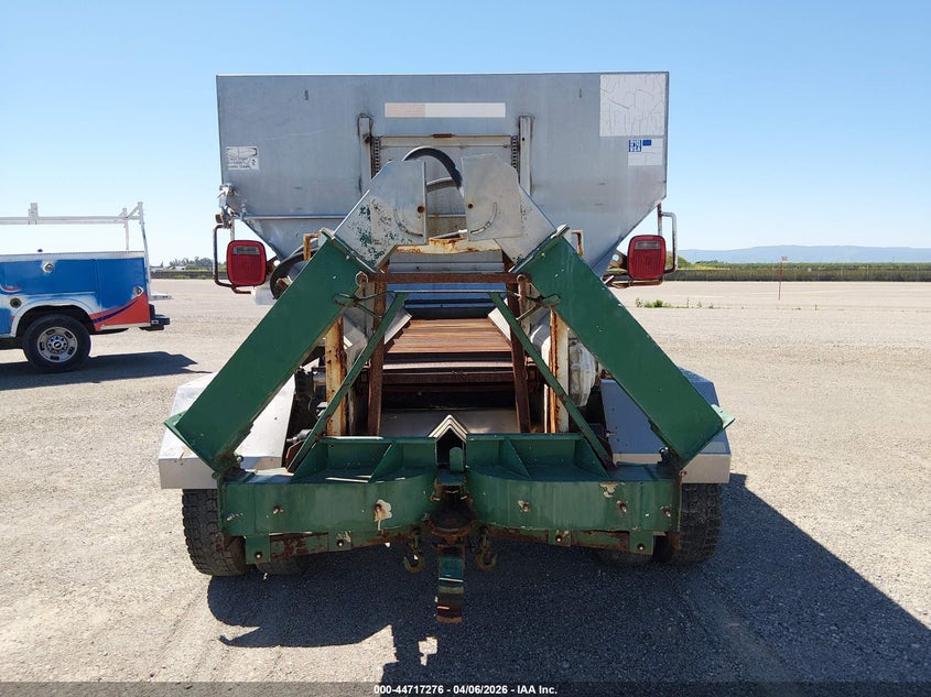 2014 Ram 5500 Chassis Tradesman/Slt VIN: 3C7WRMBL0EG140070 Lot: 44717276