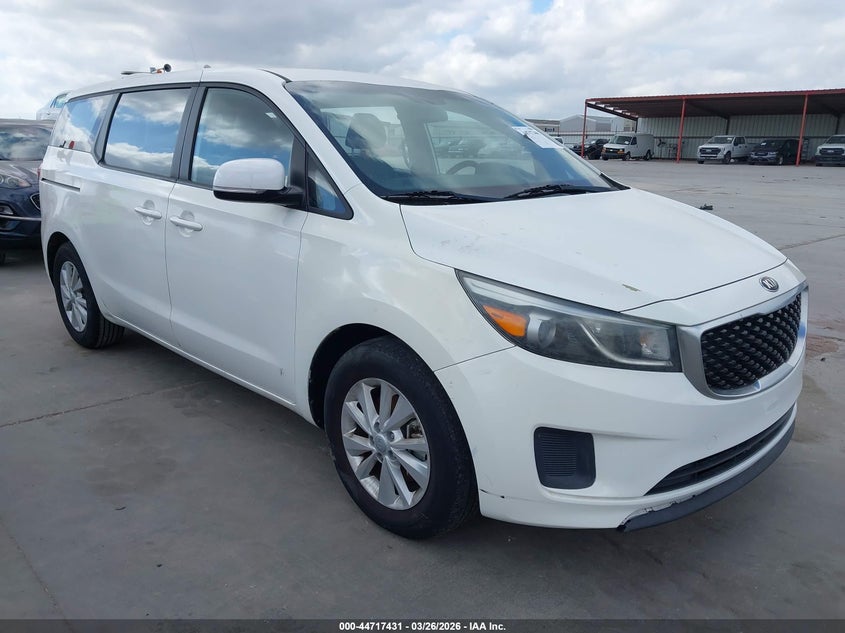 2015 Kia Sedona L