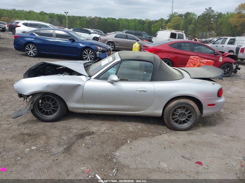 2002 Mazda Mx-5 Miata Cloth/Ls/Se VIN: JM1NB353720222090 Lot: 44717548