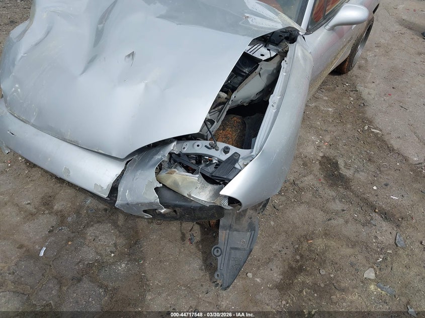 2002 Mazda Mx-5 Miata Cloth/Ls/Se VIN: JM1NB353720222090 Lot: 44717548