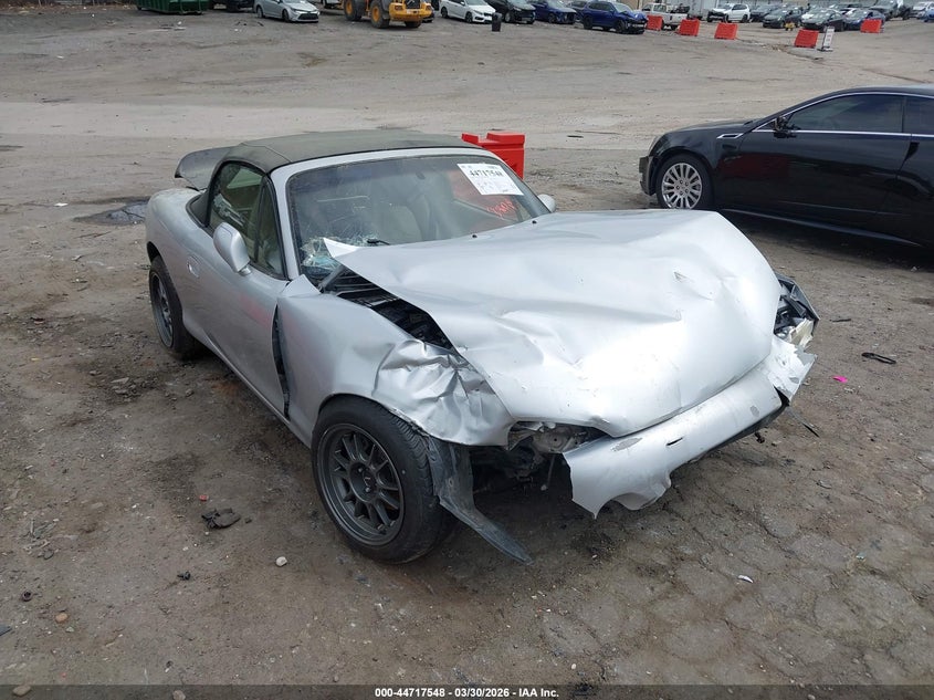 2002 Mazda Mx-5 Miata Cloth/Ls/Se