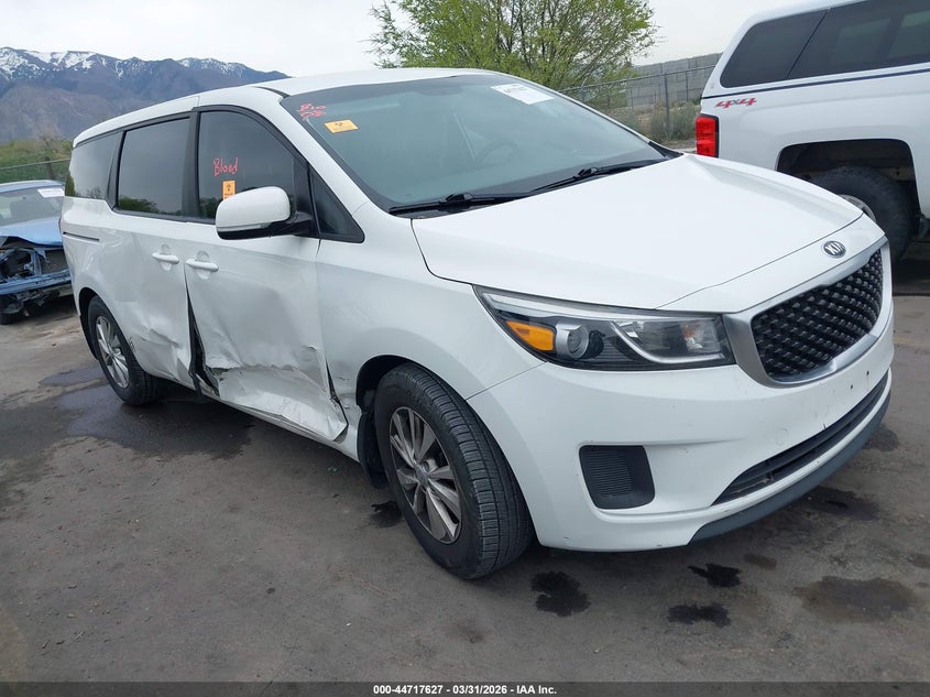 2016 Kia Sedona L