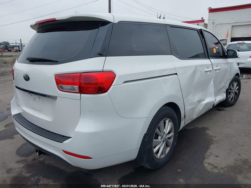 2016 Kia Sedona L