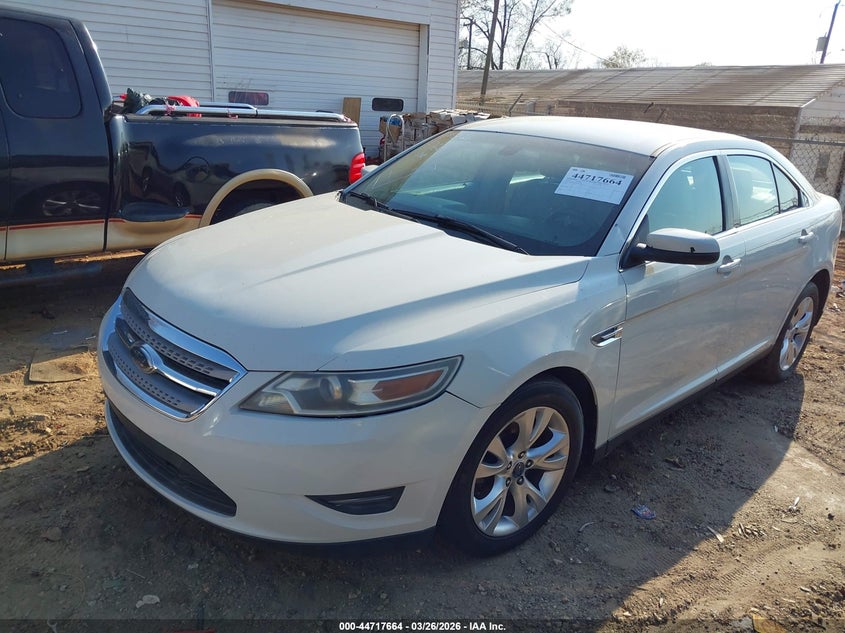 2010 Ford Taurus Sel