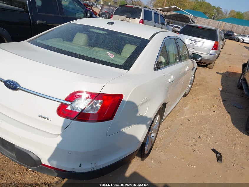 2010 Ford Taurus Sel