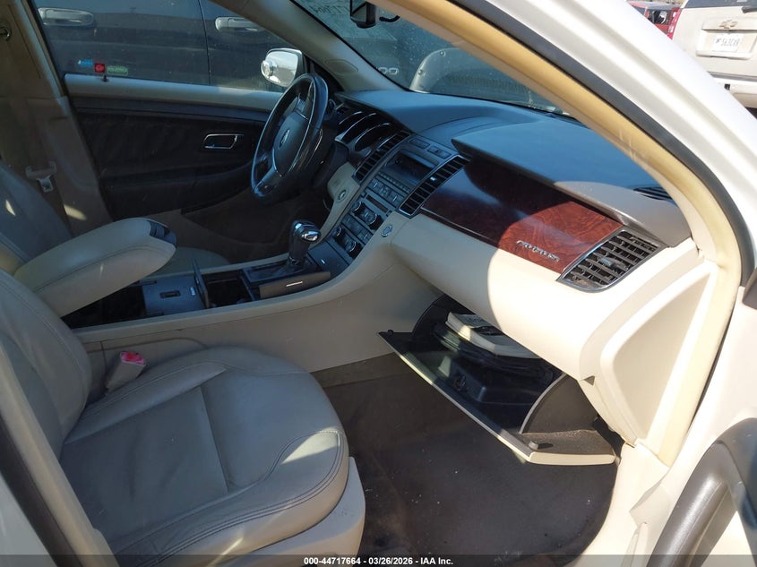 2010 Ford Taurus Sel