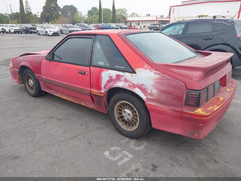 1989 FORD MUSTANG auction photo 3