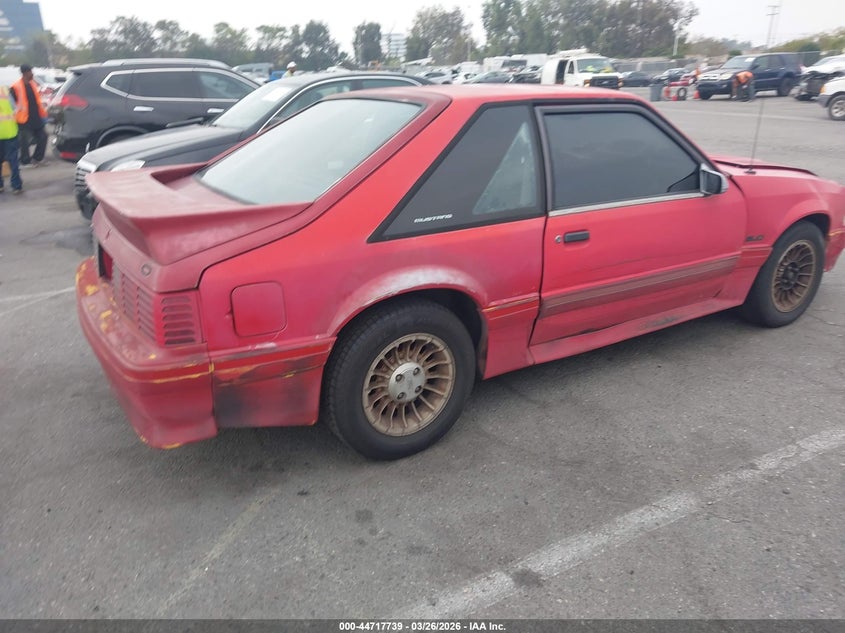 1989 FORD MUSTANG auction photo 4