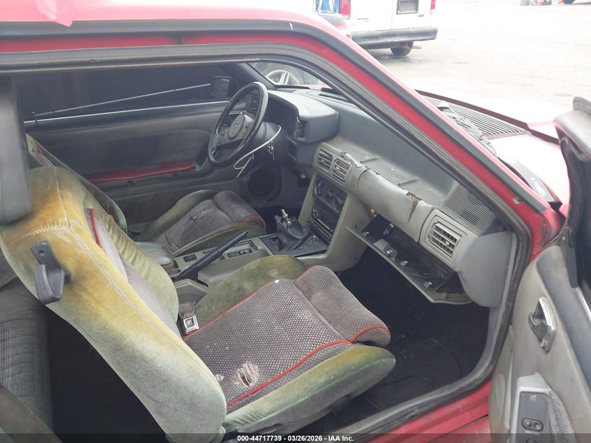 1989 FORD MUSTANG auction photo 5