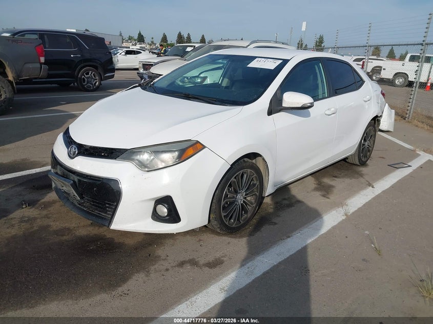 2015 Toyota Corolla S Plus 5YFBURHE2FP344025 photo 1
