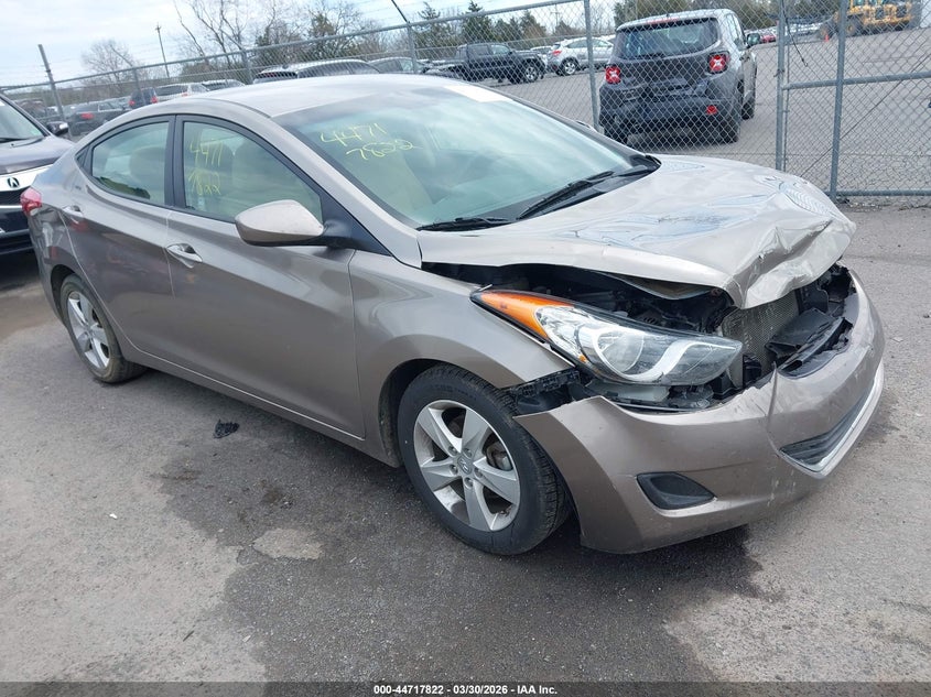 5NPDH4AE0DH439767 2013 Hyundai Elantra Gls auction photo 1