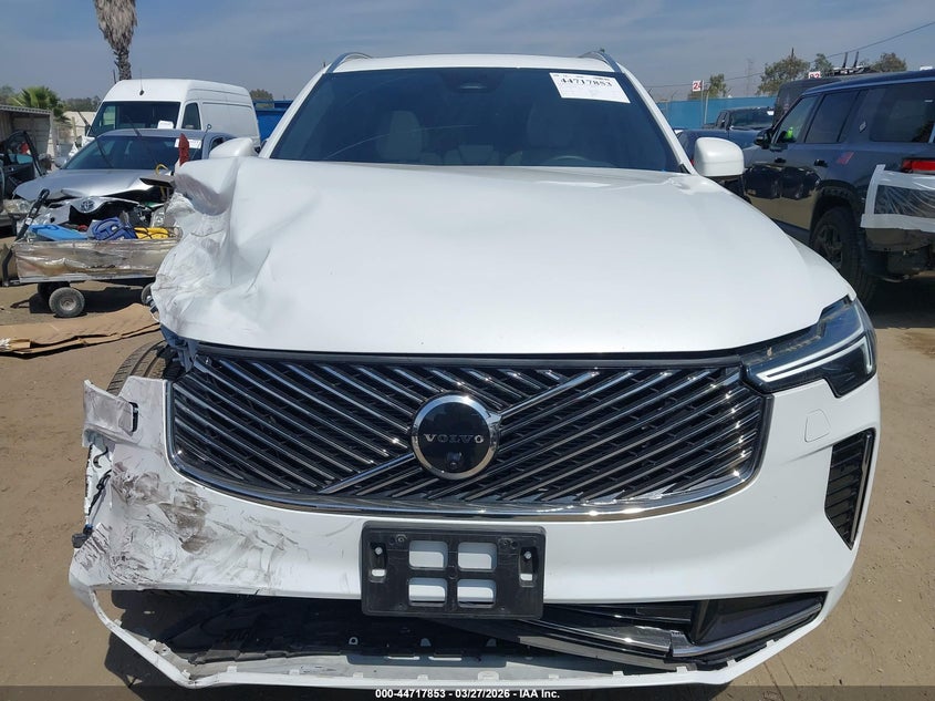 VOLVO XC90 - zdjęcie 13