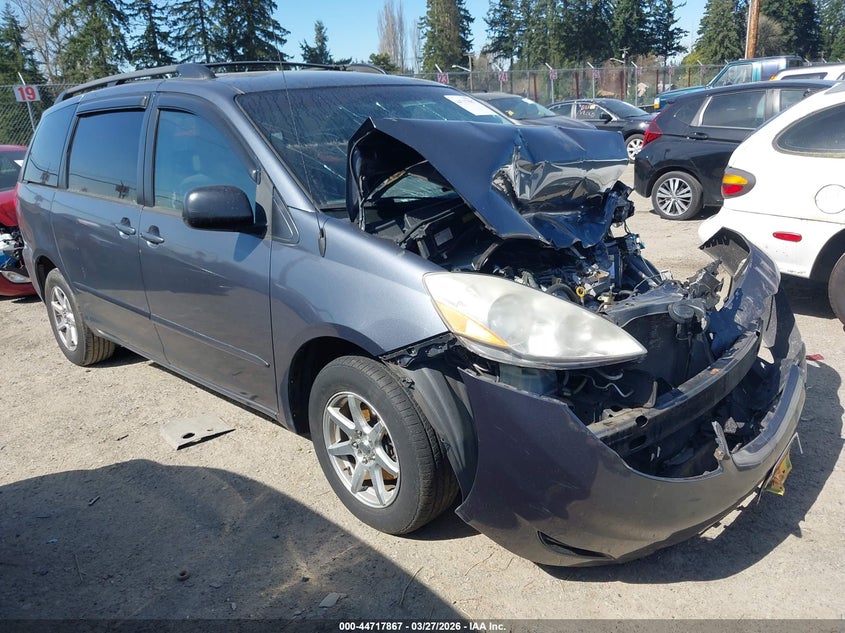 2008 Toyota Sienna Le