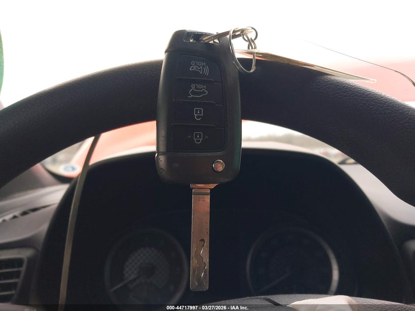 2019 Hyundai Veloster 2.0 VIN: KMHTG6AF6KU013003 Lot: 44717997