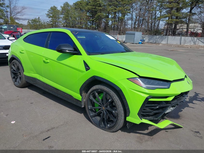 2022 Lamborghini Urus Graphite Capsule/Pearl Capsule