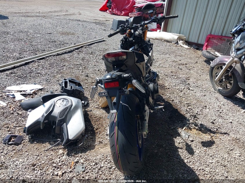 2025 Yamaha Mt09 Sp VIN: JYARN95E1SA001636 Lot: 44718071