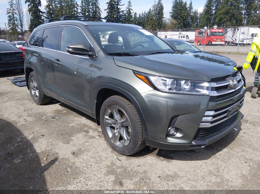 2019 Toyota Highlander Limited Platinum
