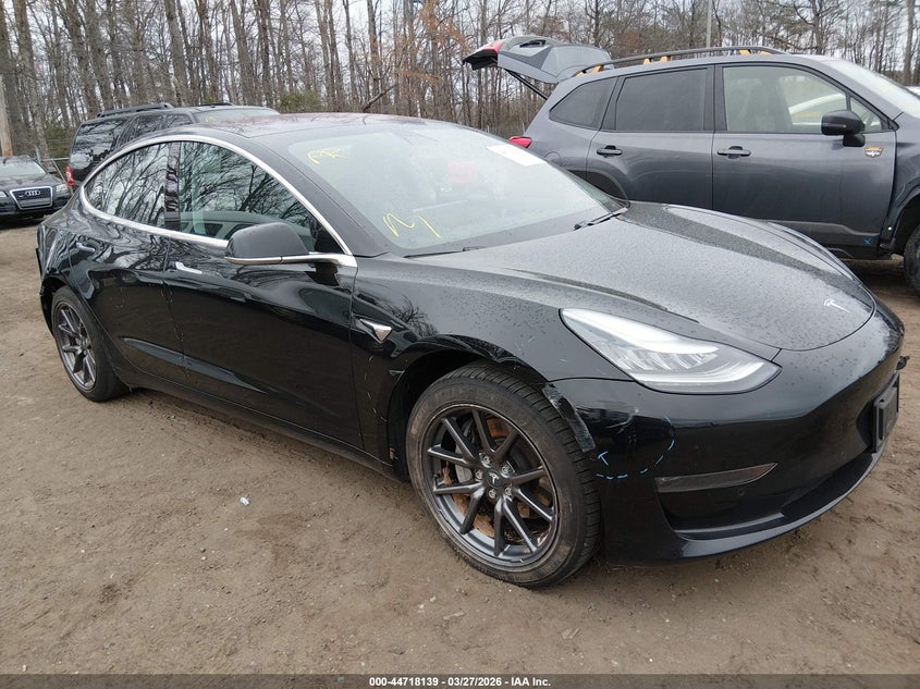 2018 Tesla Model 3 Long Range/Mid Range