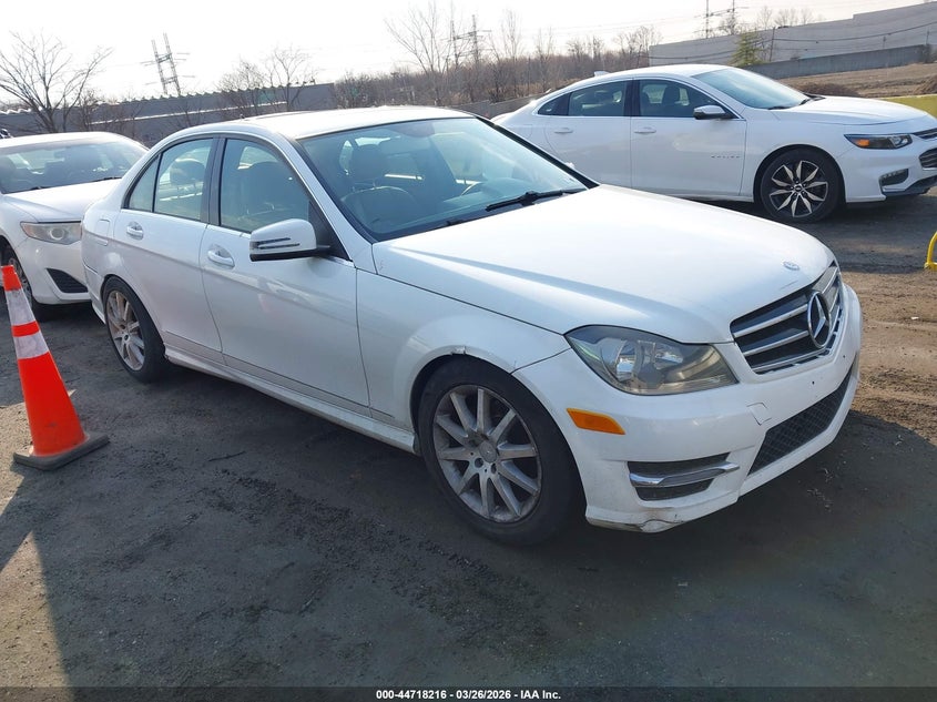 WDDGF4HB0EA934760 2014 Mercedes-Benz C 250 Sport auction photo 1
