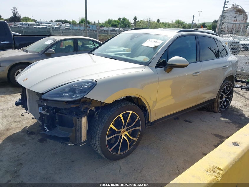 2022 Porsche Cayenne S/S Platinum Edition