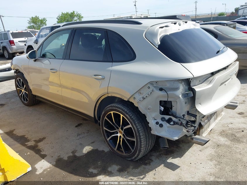 2022 Porsche Cayenne S/S Platinum Edition