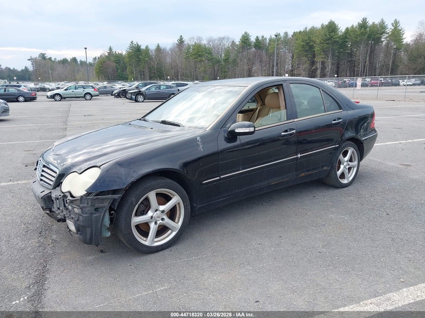 2004 Mercedes-Benz C 240 4Matic
