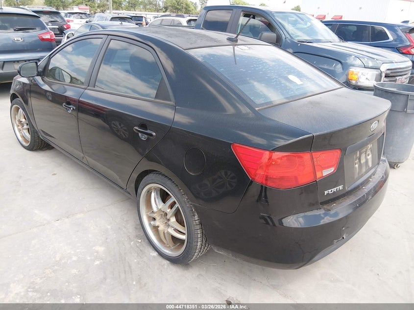 2012 Kia Forte 2.0 Lx black Lot 111044718351 Vin KNAFT4A28C5599159