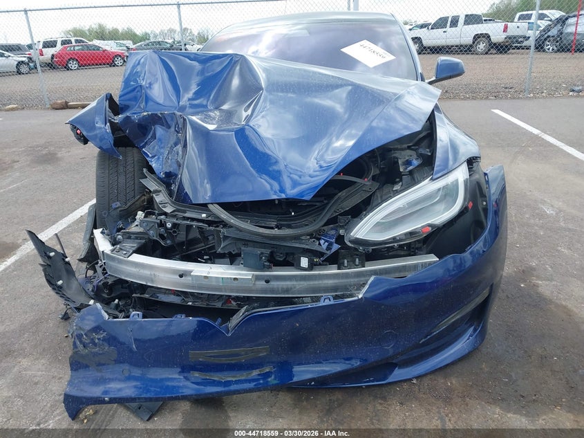 2022 Tesla Model S Dual Motor All-Wheel Drive VIN: 5YJSA1E57NF461043 Lot: 44718559