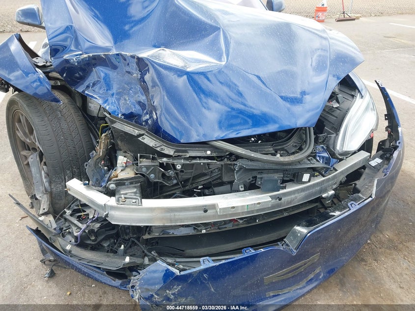 2022 Tesla Model S Dual Motor All-Wheel Drive VIN: 5YJSA1E57NF461043 Lot: 44718559