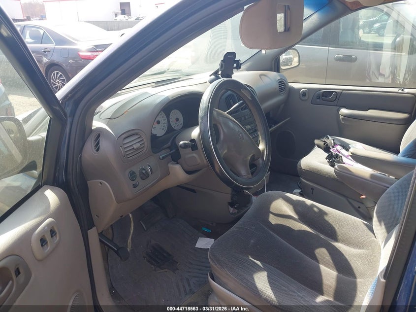 2003 Dodge Caravan Se