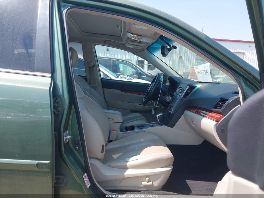 2011 Subaru Outback 2.5I Limited