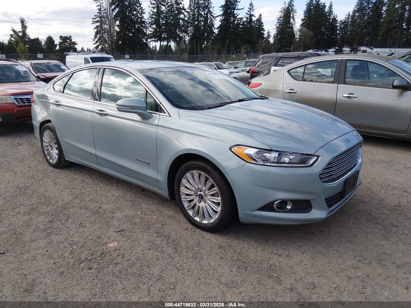 2013 Ford Fusion Hybrid Se