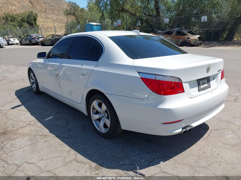 2008 BMW 528I