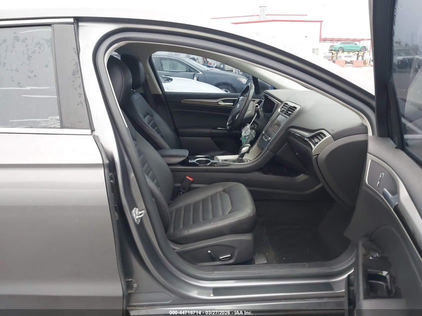 2014 Ford Fusion Hybrid Se