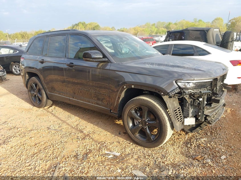 2025 Jeep Grand Cherokee Altitude X 4X2