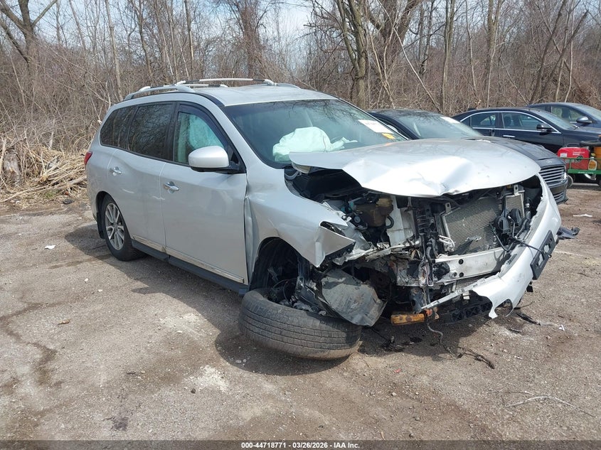 2015 Nissan Pathfinder Sl