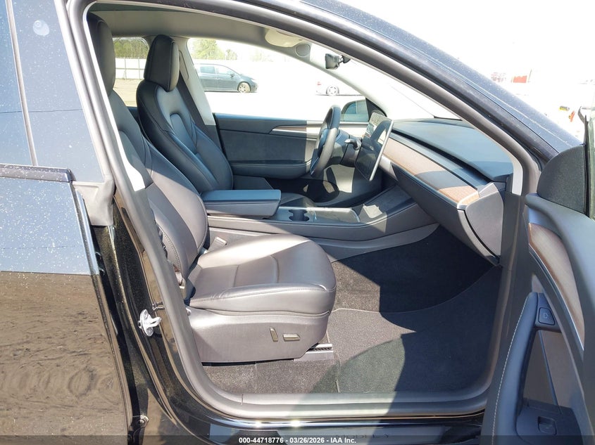 2024 Tesla Model Y Long Range Single Motor Rear-Wheel Drive/Rwd