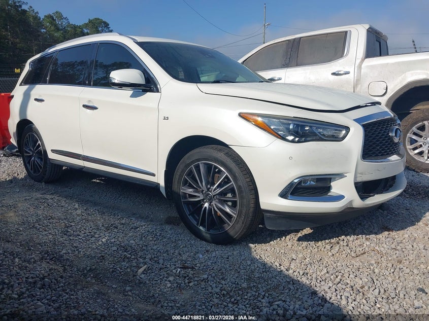 2020 INFINITI QX60 LUXE