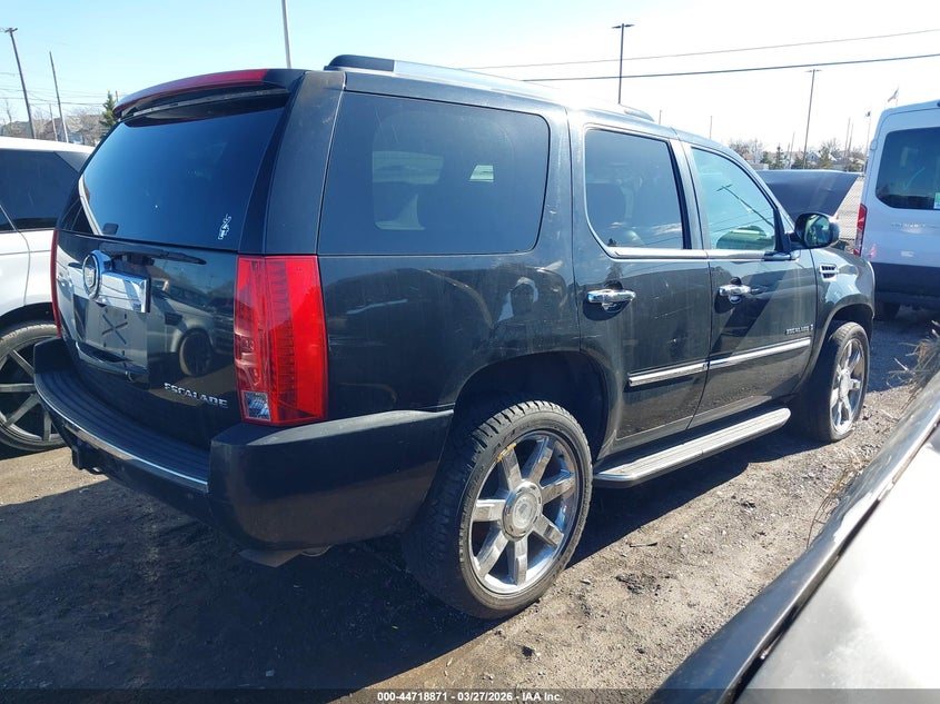 2008 Cadillac Escalade Standard