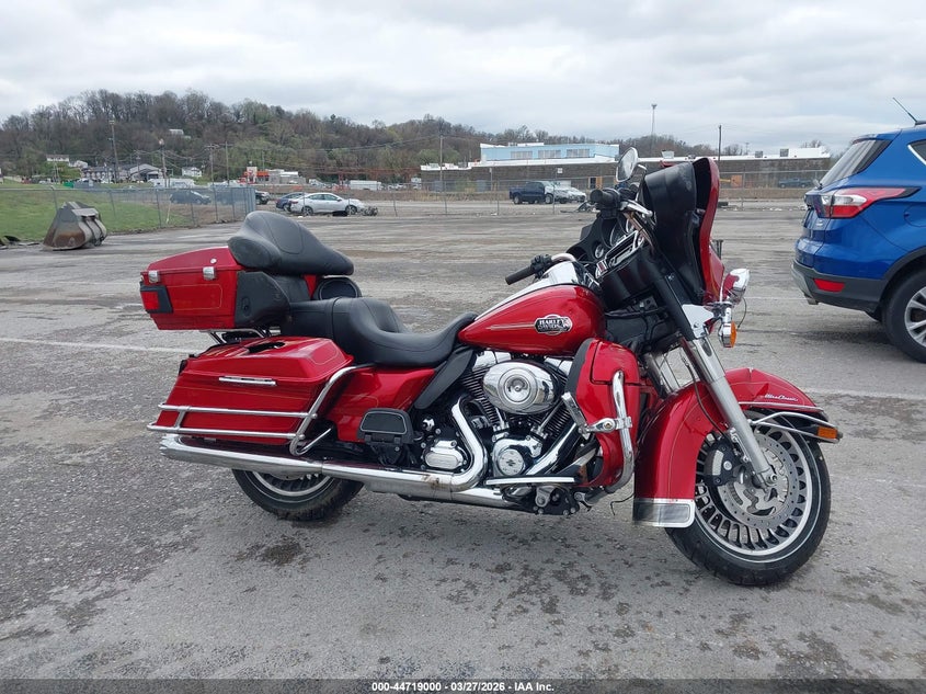 2013 Harley-Davidson Flhtcu Ultra Classic Electra Gld VIN: 1HD1FCM10DB695354 Lot: 44719000