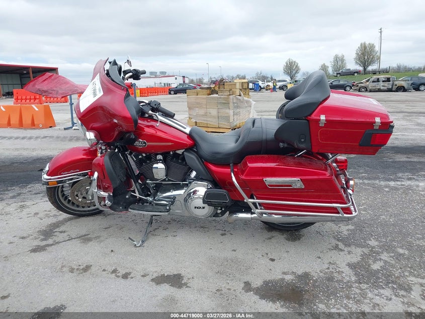 2013 Harley-Davidson Flhtcu Ultra Classic Electra Gld VIN: 1HD1FCM10DB695354 Lot: 44719000