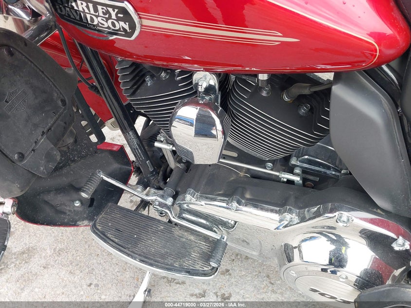 2013 Harley-Davidson Flhtcu Ultra Classic Electra Gld VIN: 1HD1FCM10DB695354 Lot: 44719000