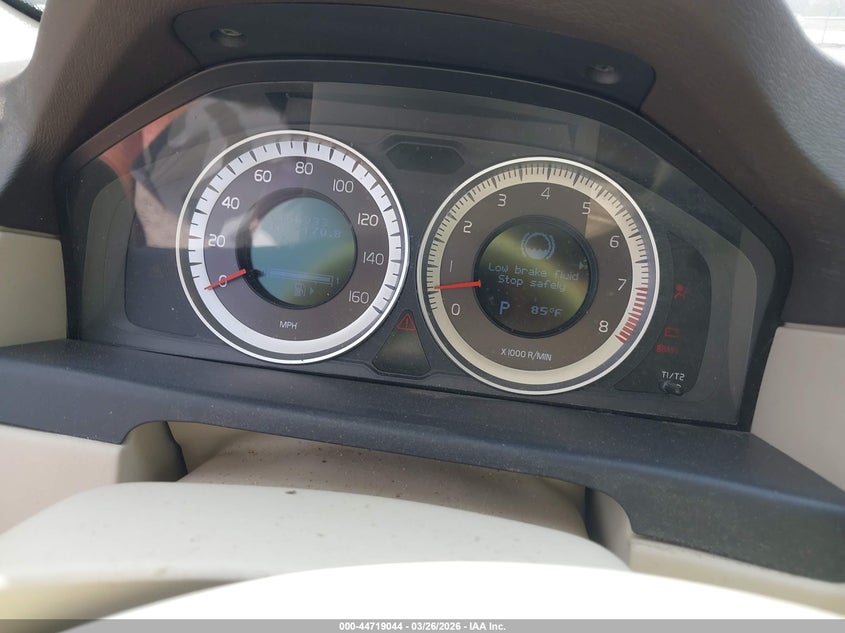 2013 Volvo Xc70 3.2 VIN: YV4952BZ1D1162068 Lot: 44719044