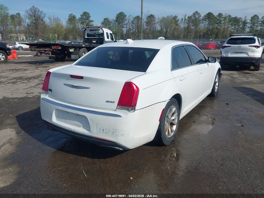 2016 Chrysler 300 Limited
