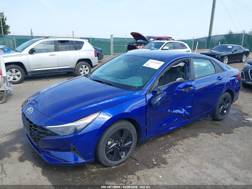 2023 Hyundai Elantra Sel