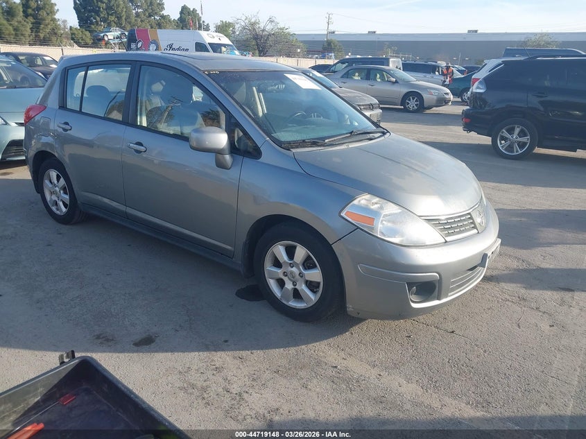2008 Nissan Versa 1.8Sl